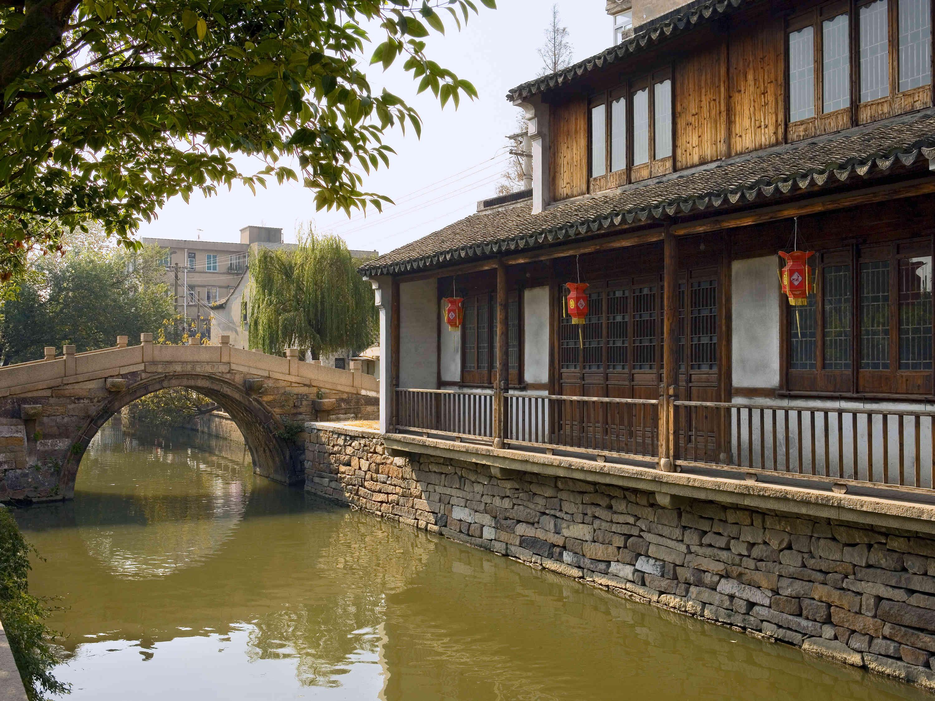 Mercure Suzhou Downtown Hotel Exterior photo